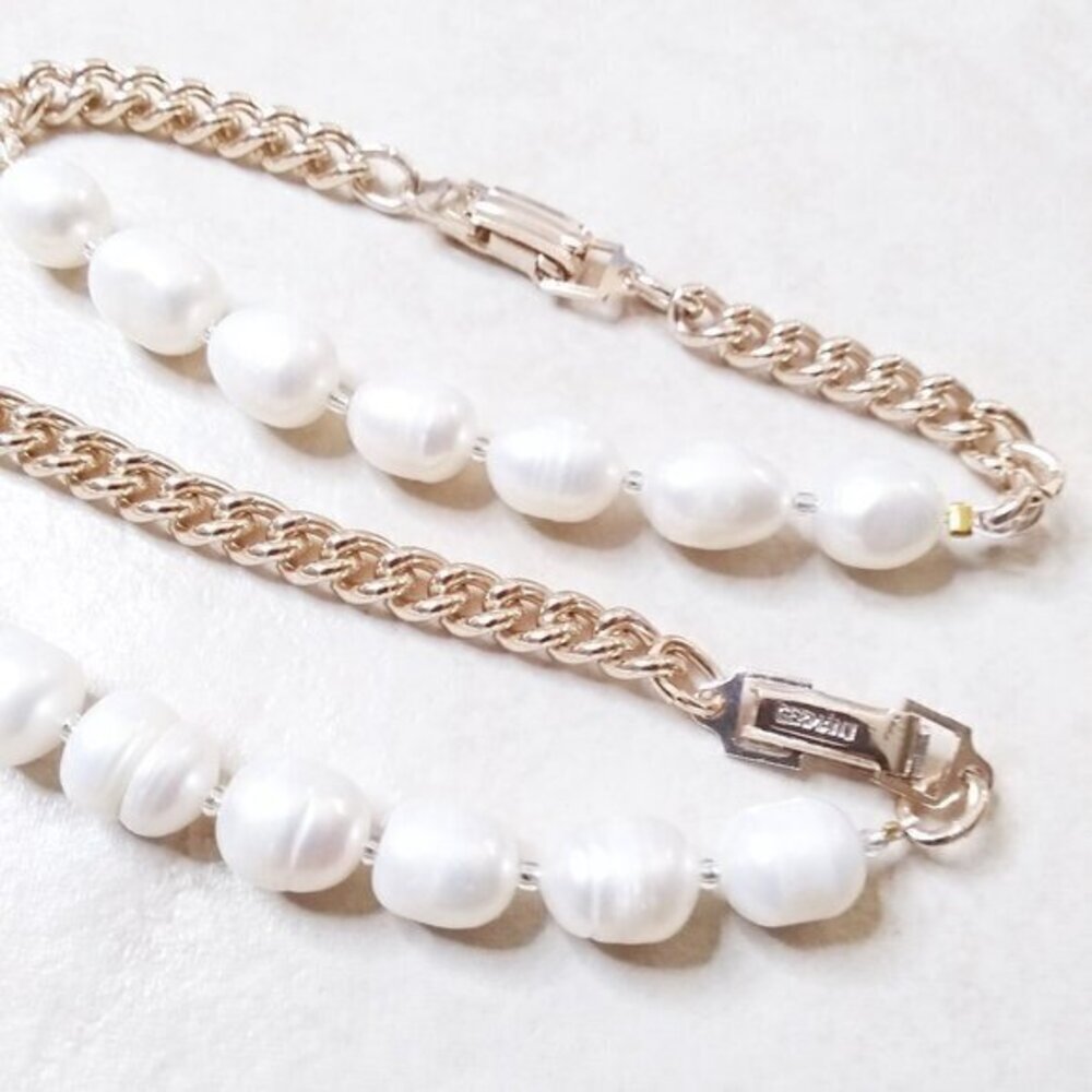 2025 Trending! Cultured Pearls & Chunky Gold Chain Bracelet! Custom Sizes Avail.